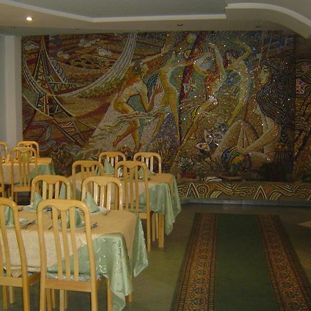 Zhibek Zholy Hotel Asztana Kültér fotó