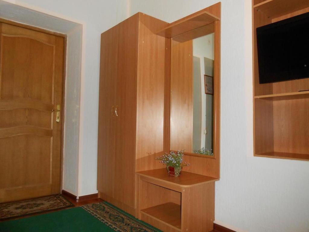 Zhibek Zholy Hotel Asztana Szoba fotó